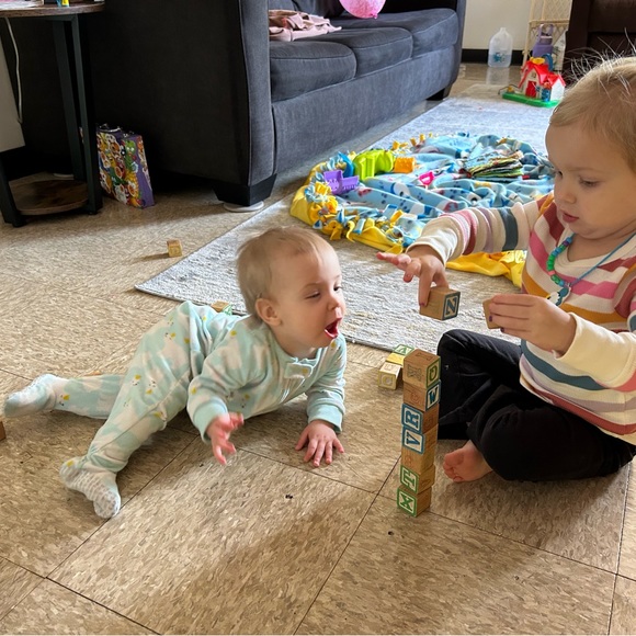 Meet your Posher, Mariuh - Picture 3 of 6